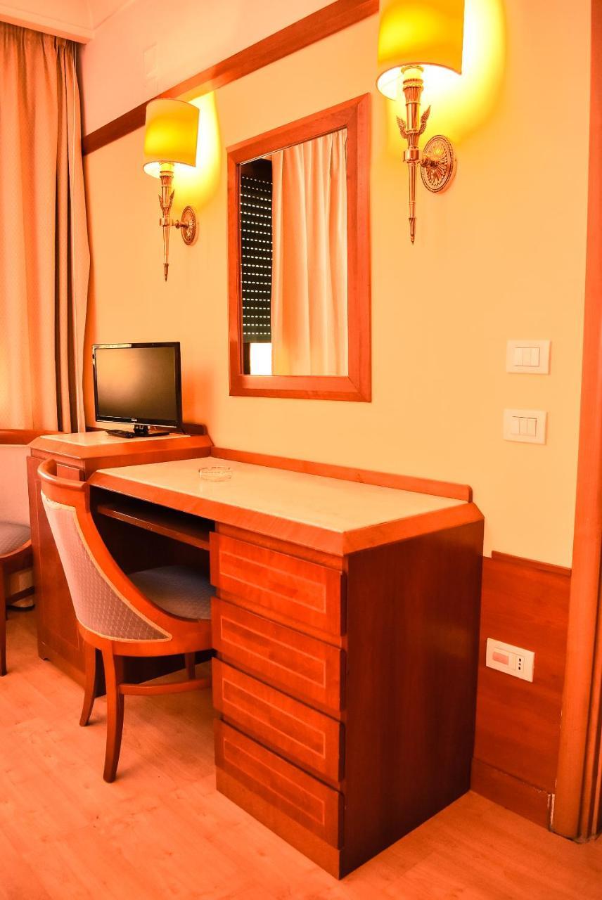 Hotel Miravalle Неаполь Экстерьер фото
